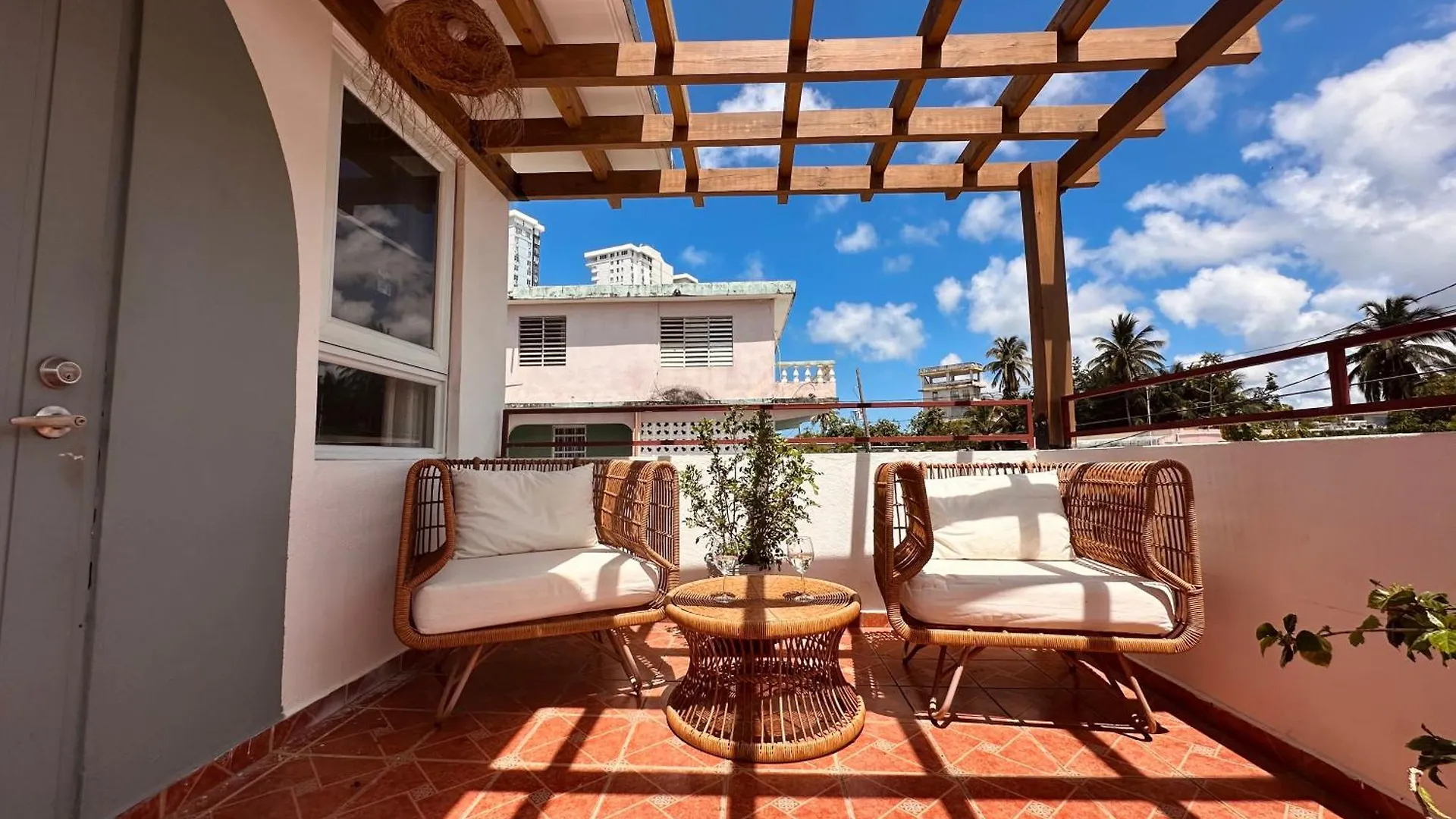 Guest house Sonsolea Hotel Luquillo